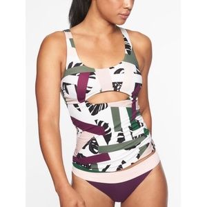 NWT Athleta Tropical Geo Cutout Tankini swimsuit